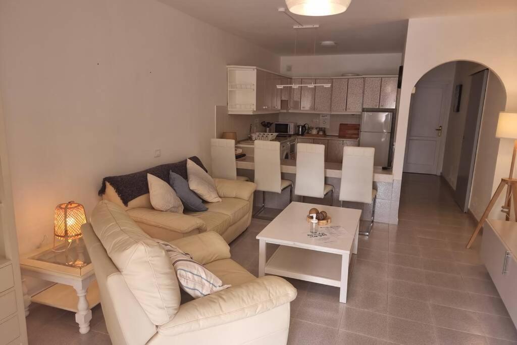Casa Gales: Relax Next To The Sea For Families Apartment